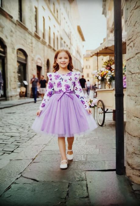 Šaty s kvetinovou potlačou, 110