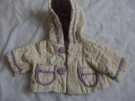 Prechodná bundička, 56