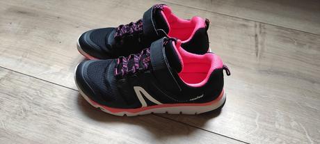 Tenisky, decathlon,35