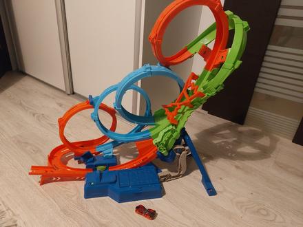 Hot wheels dráha, 