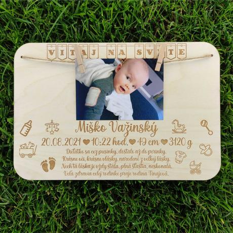 Ceduľka s údajmi o narodení dieťatka, 