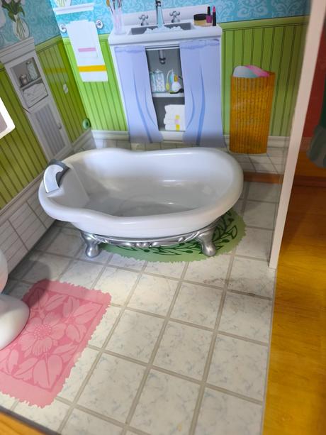 Domček pre bábiky, 