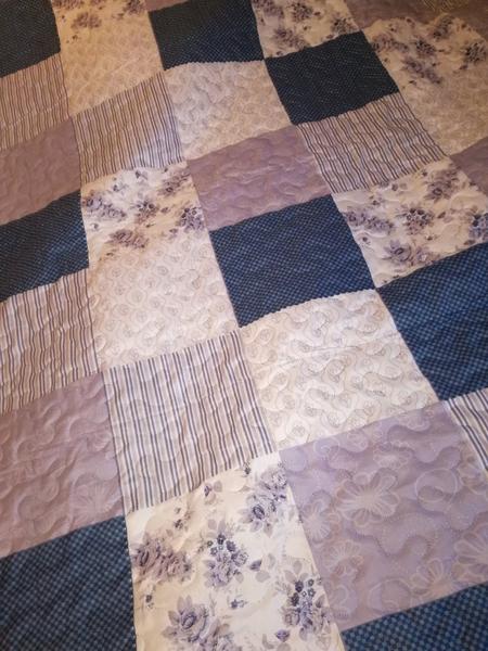 Kde kúpim prehoz imitáciu patchwork?