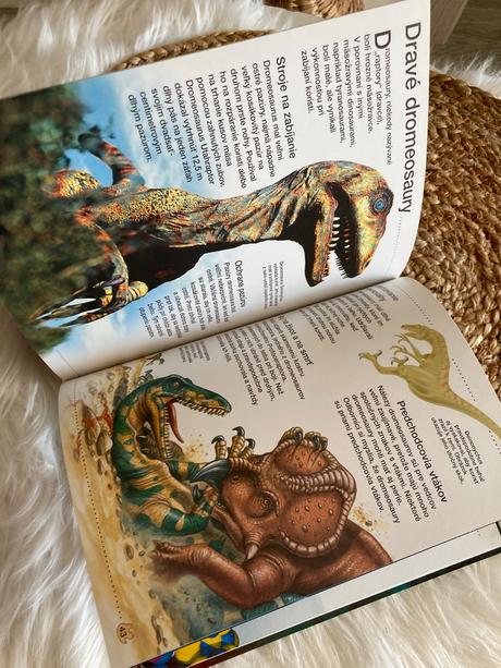 Dinosaury z edície objavujte s nami (2003),