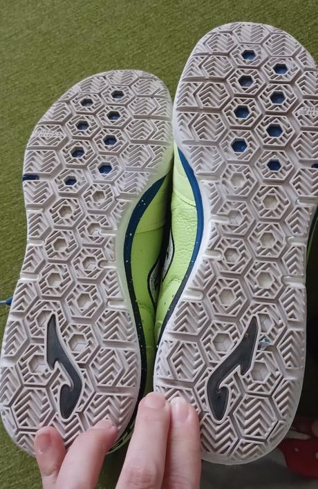 Halovky joma, joma,42