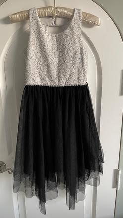 Slavnostne šatočky, 140