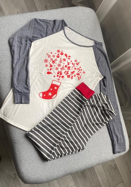 Vianočné pyžamo, s