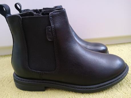 Nové prechodné členkové celokožené chelsea  baťa, baťa,33