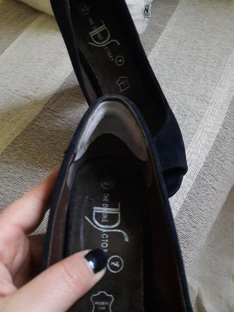 Lodičky s otvor.spickou the divine factory, 40