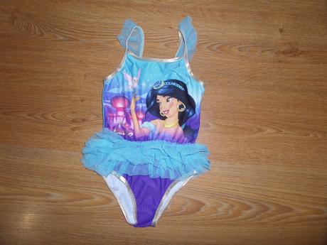 Plavky s princeznou, f&f,122