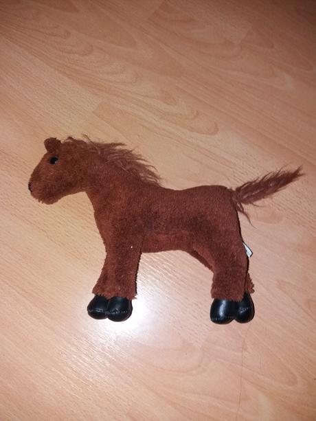 Plyšový kôň,