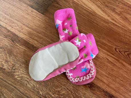 Ponožkové papučky, 22