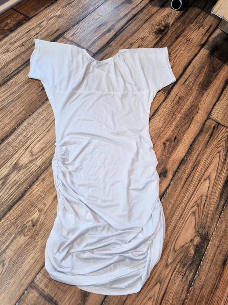 Červené šaty+ biele ako darček, xs