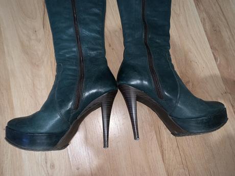 Smaragdove kožené čižmy, 36