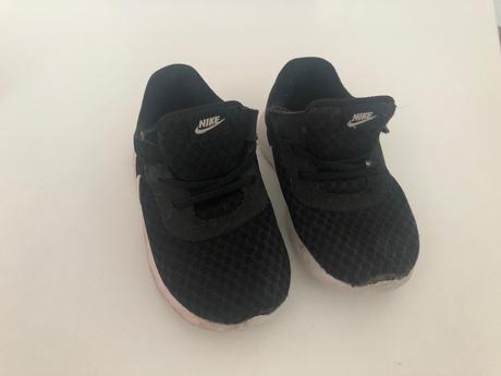 Nike tenisky, nike,23