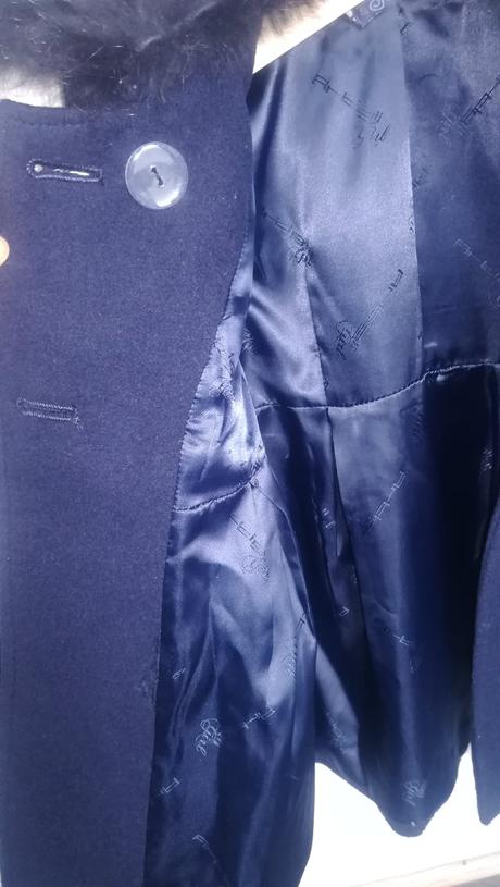 Kabátik s kožušinkou, 104