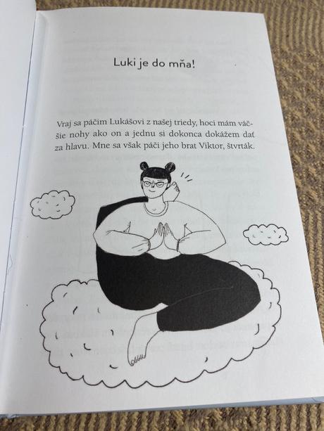 Modré srdce s kečupovým fľakom marta hlušíková,