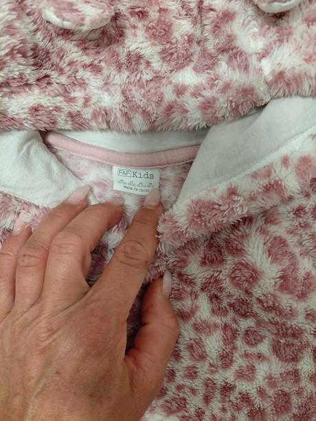 Tepla mikina, f&f,146