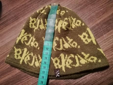Zimné a prechodné sety/čiapky, 116