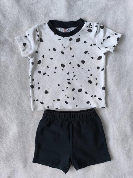 Tričko a kraťasy, 74