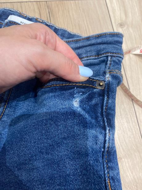 Chlapčenské rifle slim, reserved,122