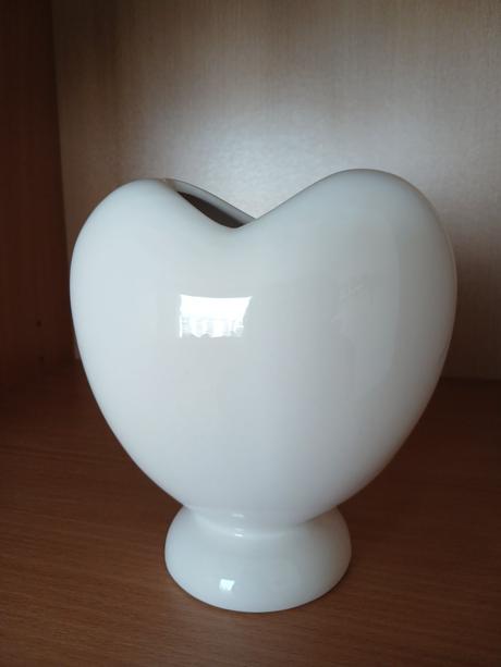 Keramická váza v tvare srdca 15 cm,