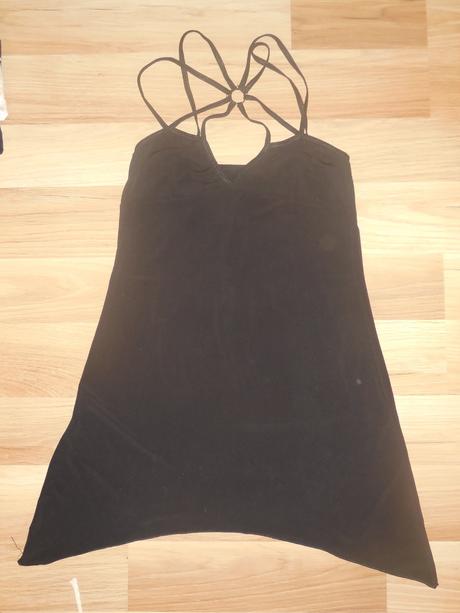 Nočná košielka so zaujímavým viazaním, s