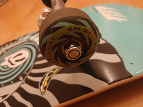 Skateboard,