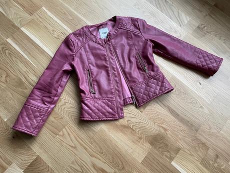 Vesta s kozenkou, mayoral,104