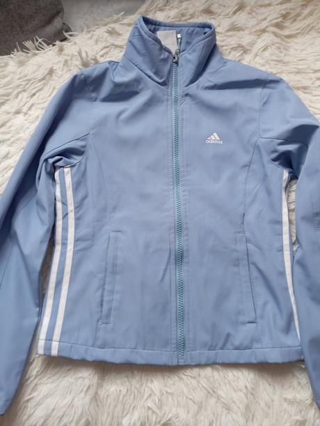 Predám zachovalu mikinu, adidas,134
