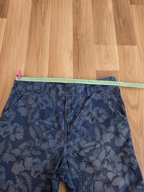 Trištvrťaky, f&f,164