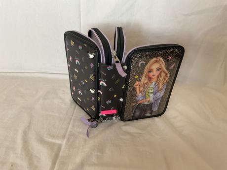 Dievčenský peračník, 