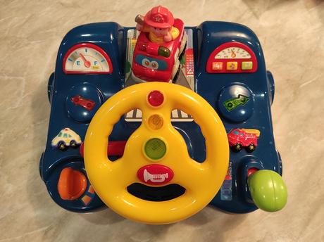 Zvuková hračka, volant, 