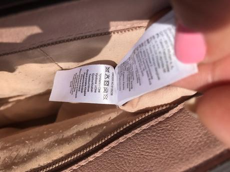 Bledoružová crossbody kabelka, 