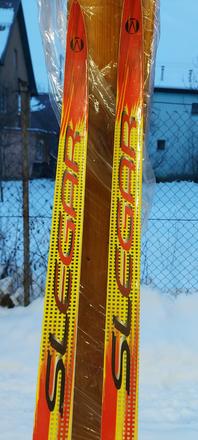 Predám detské bežky slegar 460 zack 160 cm + topán, 