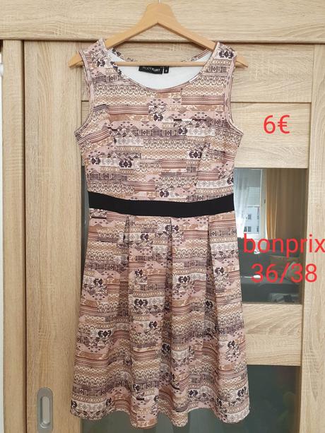 Zaujímavé šaty 36/38, bonprix,36