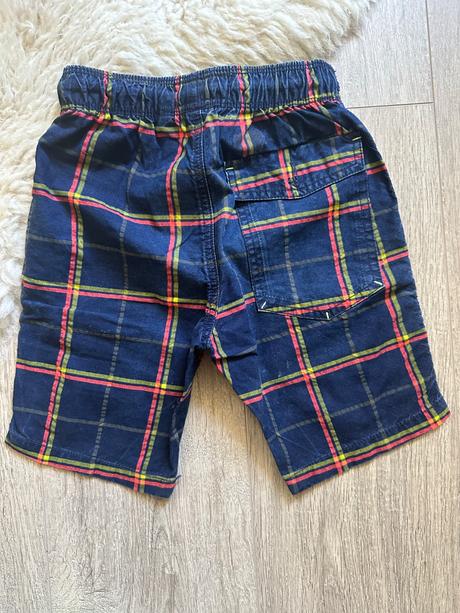 Kraťasy next, next,110