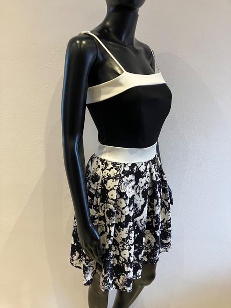 Dámske elegantné šaty čierno biele (s), s