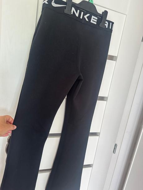 Nike legíny l/xl, nike,l