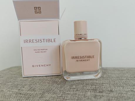 Parfum 50 ml - givenchy irresistible nude velvet, 