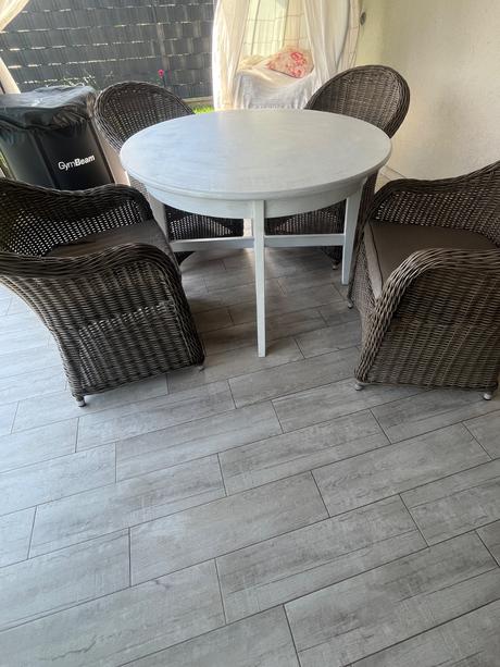 4x kreslo a stôl ikea,