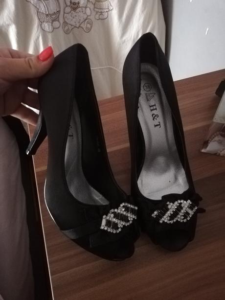 Spoločenské šaty, šaty na stužkovú, 40