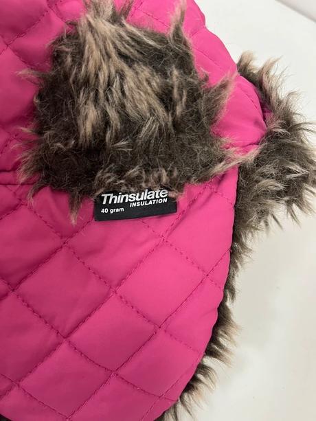 Štýlová a extra teplá ušianka v žiarivej ružove, 140