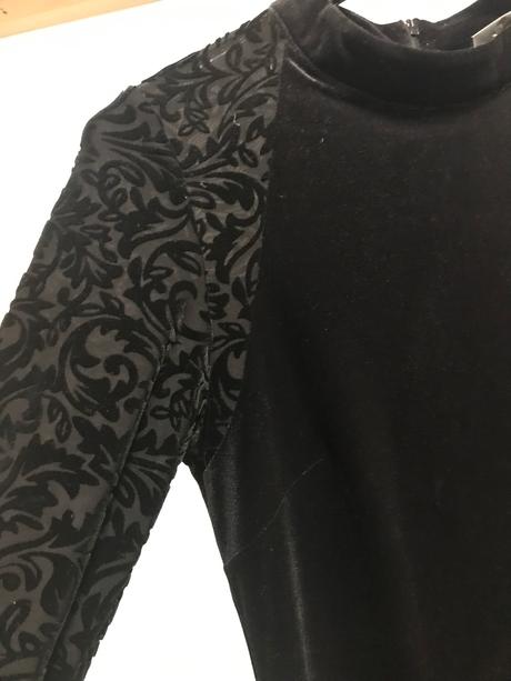 Zamatové šaty, yessica,s