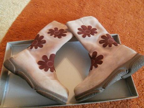 Čižmy č.25,čižmičky so zapínaním na zips, 25