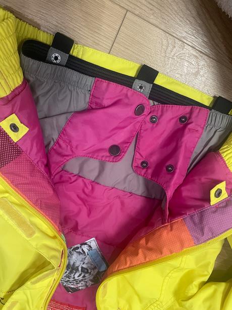 Vetrovka, o'neill,140