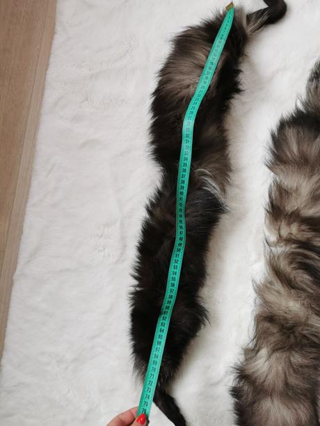 Pravý kožušinový lem na kapucňu, 