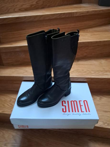 Dámske kožené tmavozelené čižmy simen 38, 38