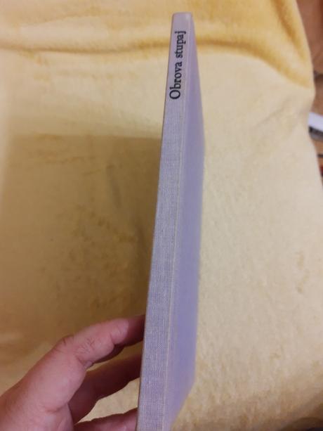 Obrova stupaj maorijske rozprávky,