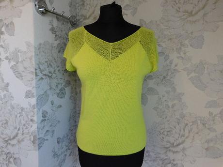 Kvalitny pekny top, 38